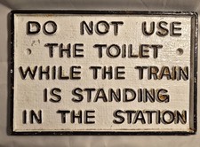 RAILWAY SIGN 'Do Not Use The