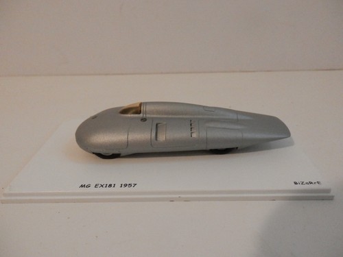 Bizzarre models land - 1/43,