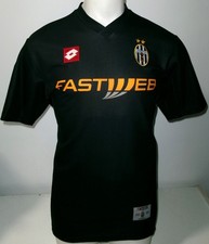 MONTERO camiseta original