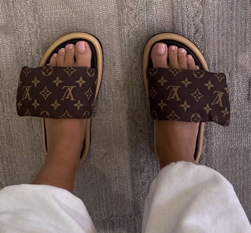 Sandali mules monogramma