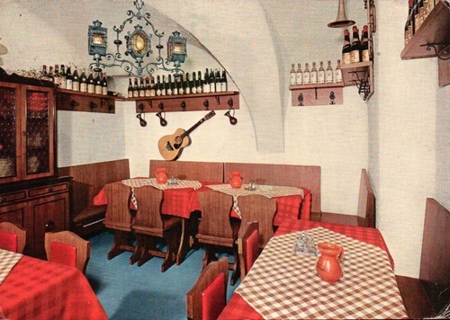 Cartolina pizzeria tavola - cartolina,