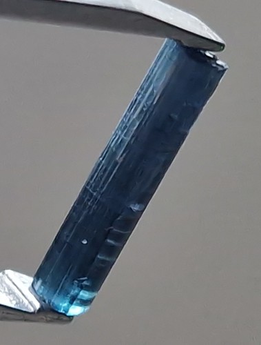 Cristallo tormalina blu - tormalina,