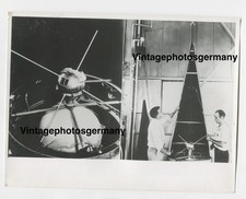 G2117 Photo 1957 USA Space