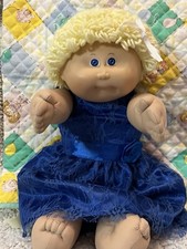 Vintage Cabbage Patch Bambola Bambini Ragazza Stampo 1 Faccia seria Capelli Biondi Corti 
