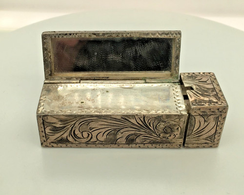 Astuccio porta rossetti