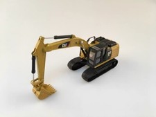 1:64 DM Models Caterpillar