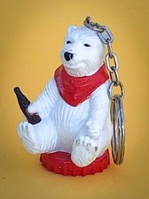 COCA-COLA  NATALE ORSETTO CON BOTTIGLIA PORTACHIAVI