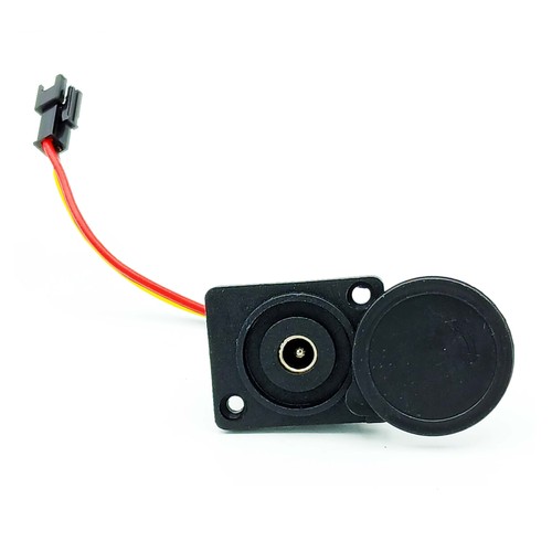 Connettore per carica batteria