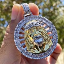 Ciondolo Gesù in argento 925