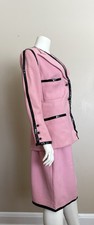 Tuta blazer e gonna rosa