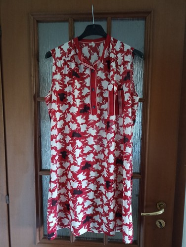 Vestito senza maniche