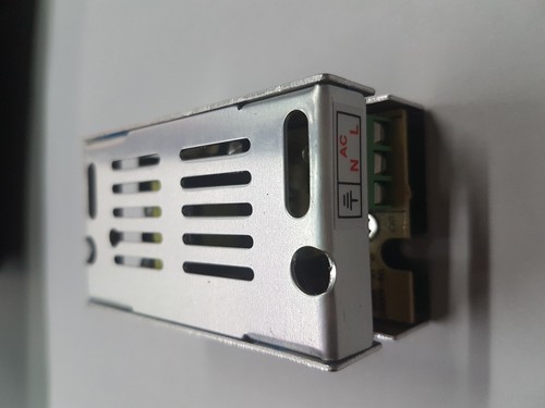 Alimentatore 220 5v - ,