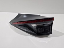 Ricambi Usati Fanale Stop Posteriore Toyota Yaris Cross SX Sinistro 2020 2025