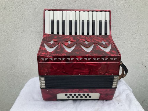 Fisarmonica studio tasti - 12,