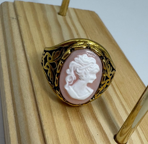 Anello stile vintage - in,