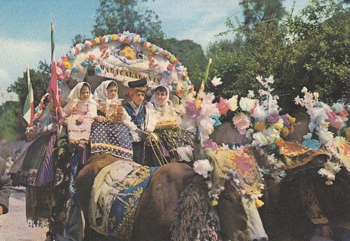 Costumi sardi maracalagonis - sardi,