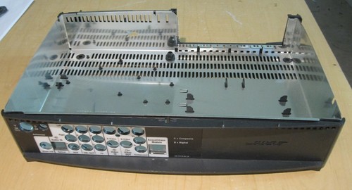 Bose av3 media center - av3-2-1,