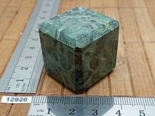 CUBE 30 mm JASPE KAMBABA (ou