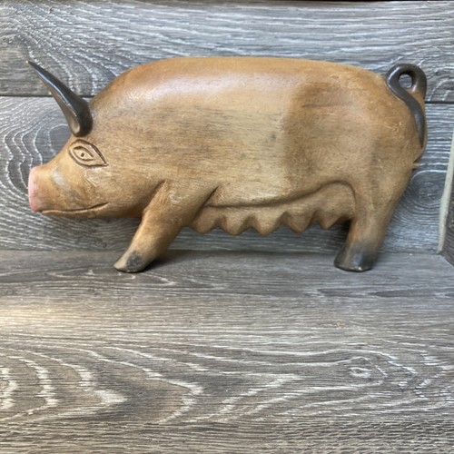 Maiale legno intagliato - in, a
