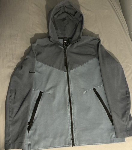 Blue grey nike tech - nike, size