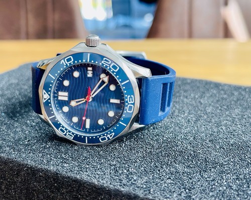 Automatic diver watch - diver, 007
