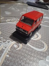 Modellino Old Cars Furgone Fiat Iveco Scuderia Ferrari  Scala 1 /43  No Burago 
