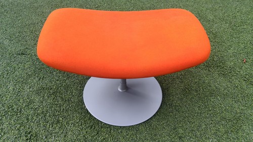 Artifort tulip ottoman by - "tulip",