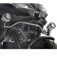 GIVI KIT ATTACHMENTS FOR