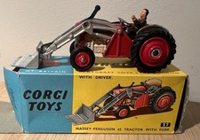 Trattore Corgi 57 Massey