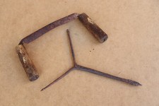 Utensili a mano antichi