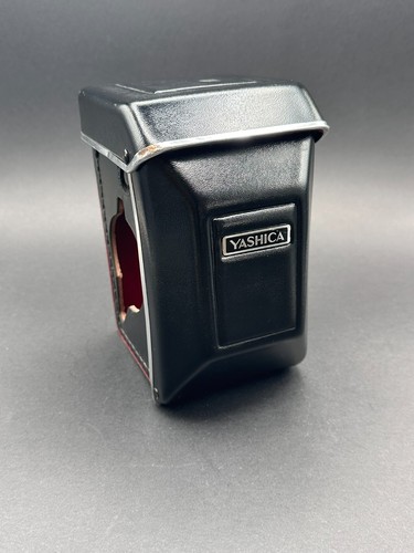 Yashica mat 124 - mat, case