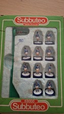 Subbuteo Squadra LW SAMPDORIA REF 398 IN PERFETTE CONDIZIONI CON SCATOLA 