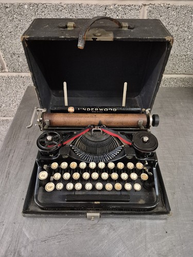 Underwood standard portable - standard,