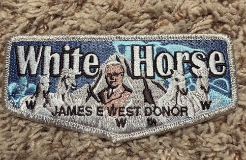 White horse lodge 201 - white,