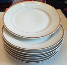 Richard Ginori  Set 8 Piatti Piani In Ceramica Filo Oro - Buonissime Condizioni 