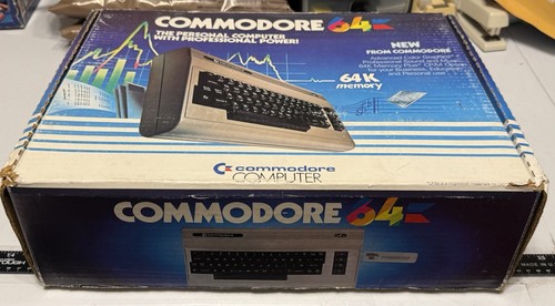 Commodore usa made - 64,