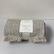 Threshold studio mcgee - mcgee, coperta