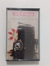 NINO D'ANGELO FOTOGRAFANDO