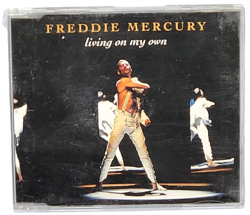 Living own freddie - on,