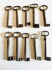 🟢 10 Antiche grandi Chiavi FEMMINE Forziere XIX Sec Provenienza PUGLIA lotto 7