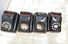 Si tratta di quattro Telefoni