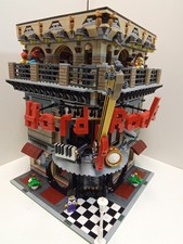 Lego Custom Hard Rock Cafe' edificio angolare modulare di Erockzart con minifigure