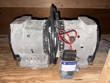 2688VE44 Thomas Pompa per