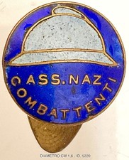 ASSOCIAZIONE NAZIONALE COMBATTENTI REDUCI Ia G.M. 1915.1918 DIST. PROD PICCHIANI