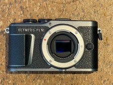 Body Olympus PEN E-PL10 nero -
