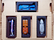 Lledo Kellogs Land Speed Record set completo 4 auto, tabella da parete e slot in auto