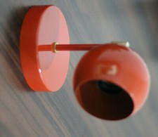 Singolo Sconce Con Rosso a