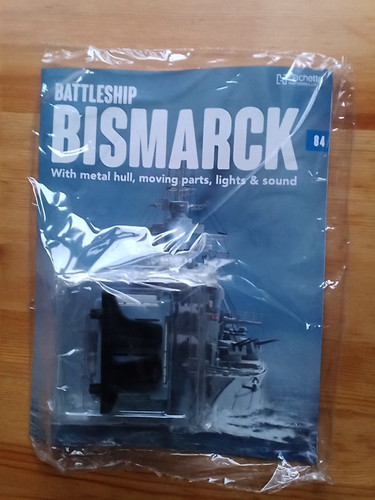Hachette build the battleship - build,