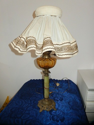 Ancienne lampe petrole - ancienne,