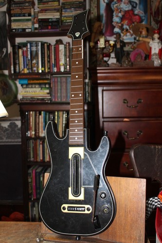 Activision guitar hero - activision,